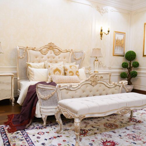 Styl baroque – jak stworzyć pałacowe wnętrze w sypialni?